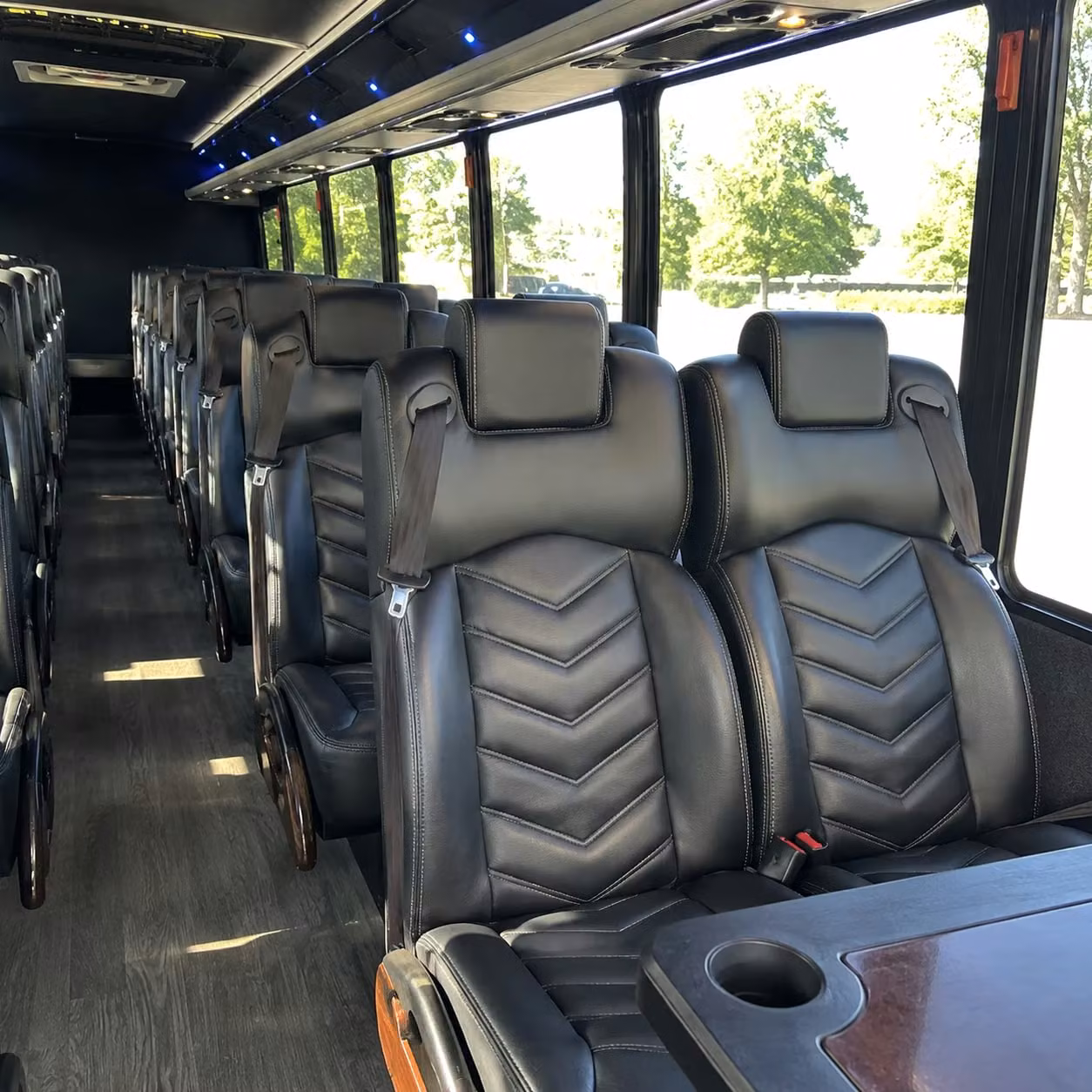 sherman 30 passenger minibus rental